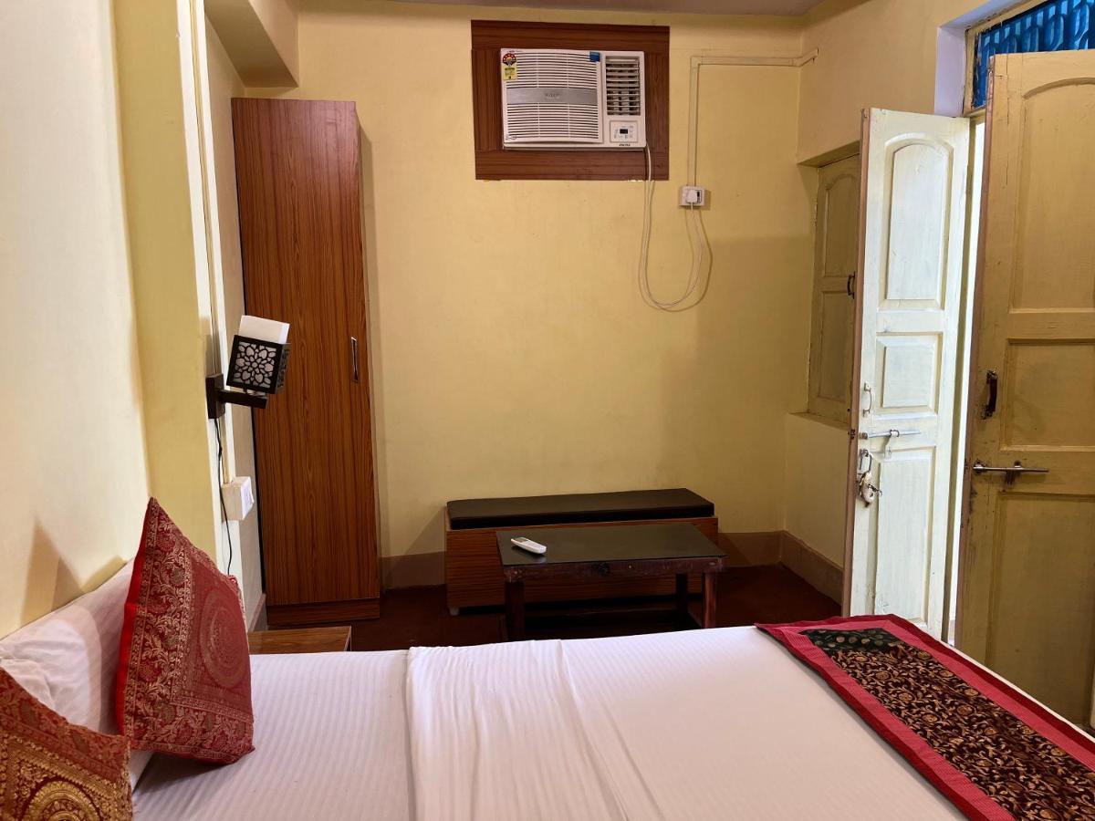 Yogi Soul Hotel Váránaszi Kültér fotó