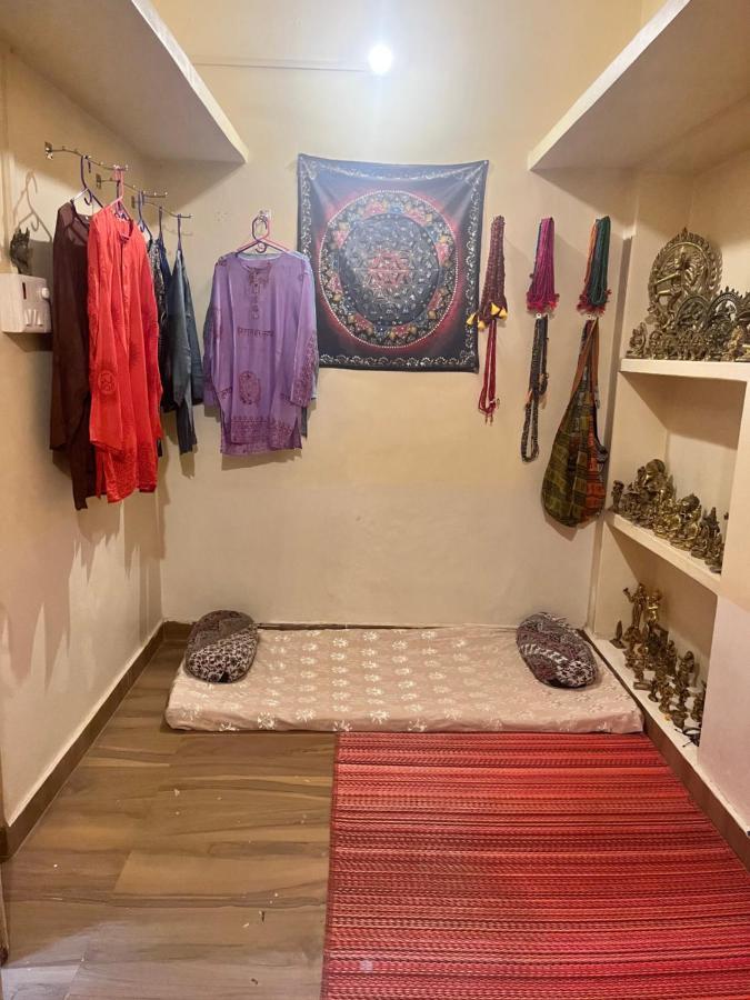 Yogi Soul Hotel Váránaszi Kültér fotó
